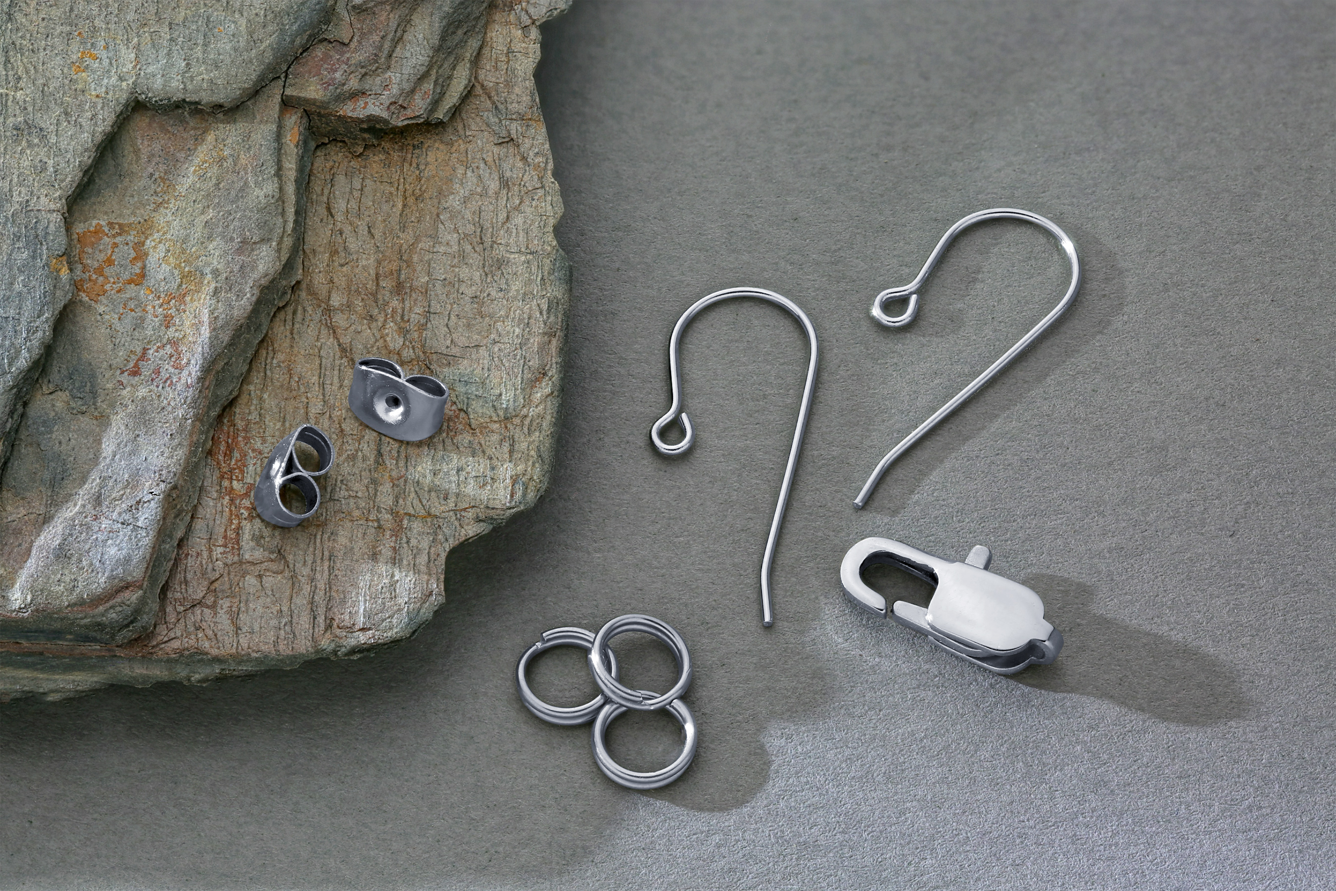 Invest In Stainless Steel Jewelry Findings For A New, Classy Collection 